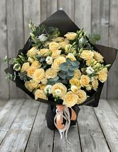 Букет цветов из:  Розы и Лизиантусы в Неболчах
