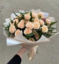 Букет Кремовые розы Латте в Неболчах