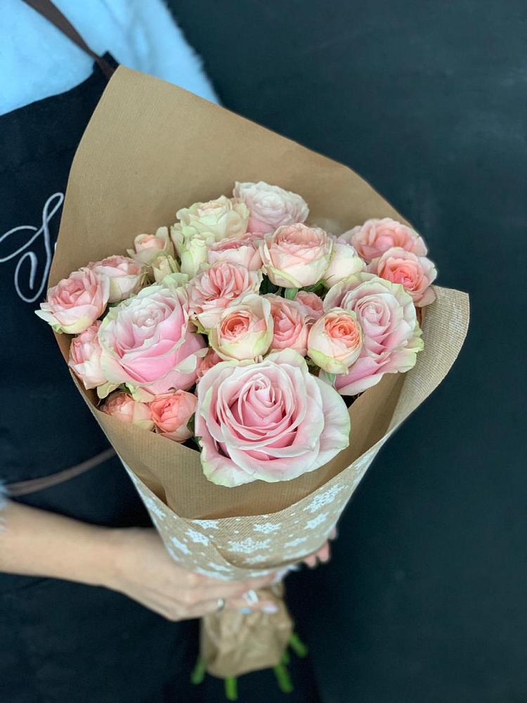 Букет цветов из: Хризантемы и Розы в Неболчах