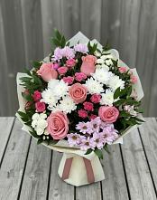 Букет цветов из:  Альстромерии, Гвоздики, Розы и Хризантемы в Неболчах