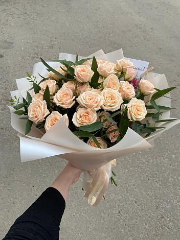Букет Кремовые розы Латте в Неболчах
