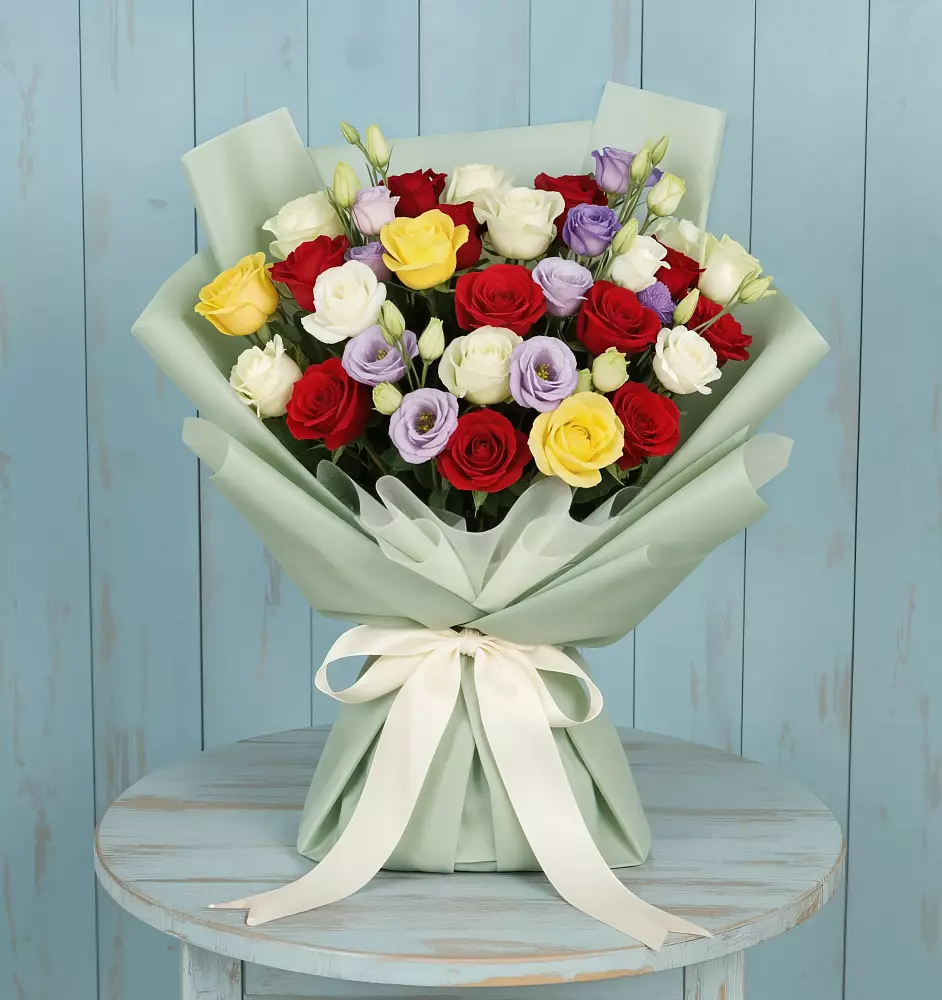 Букет цветов из: Розы в Неболчах