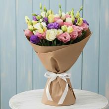 Букет цветов из:  Лизиантусы #REPLACE_PRED# Неболчах