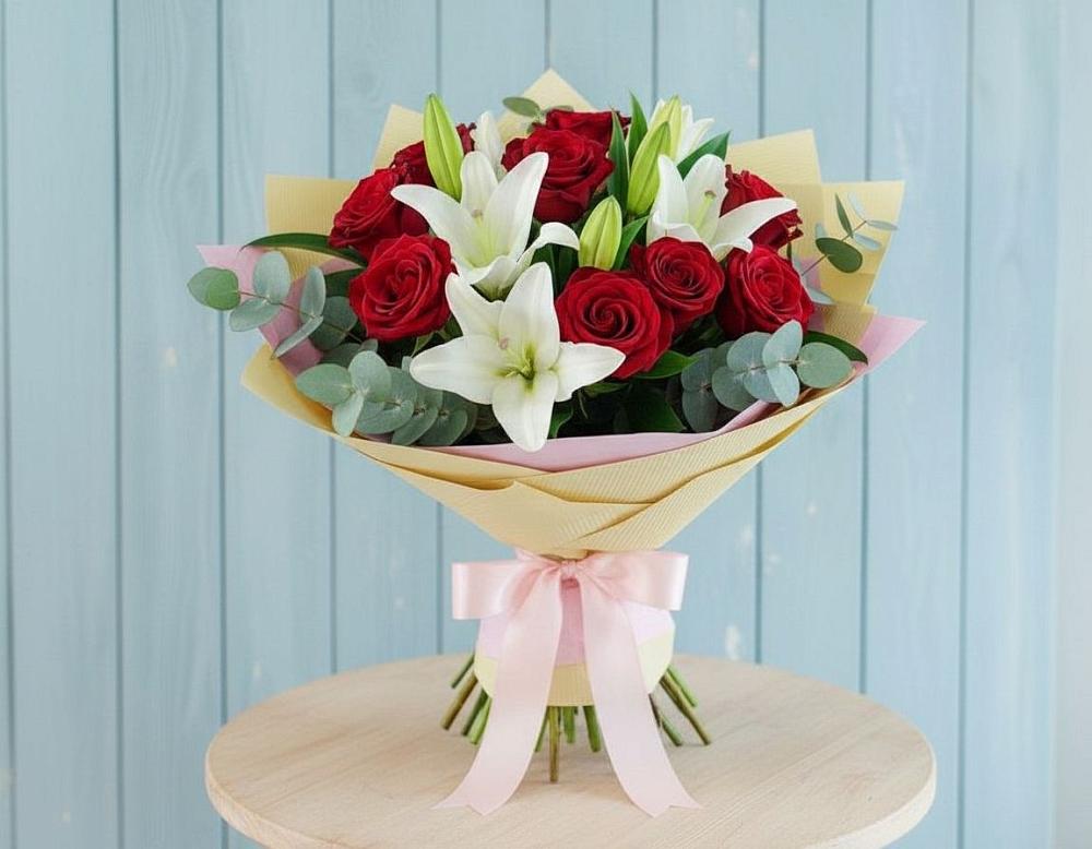 Букет цветов из: Лилии и Розы в Неболчах